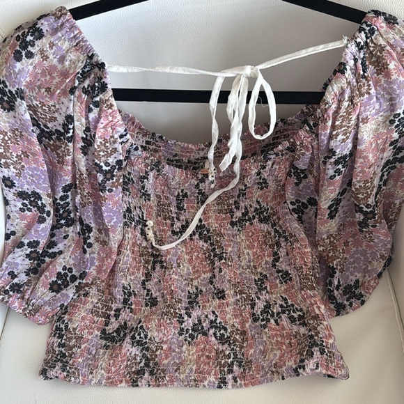 Free People Back On Top. Crop Top Floral Peasant Blouse. Women’s Size Medium - Picture 8 of 8